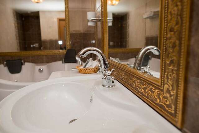 Гостиница Золотая Лилия Комсомольск-на-Амуре-14